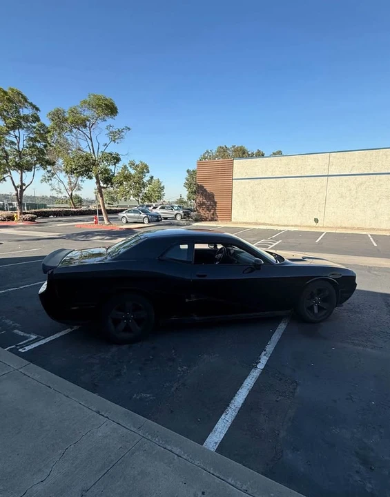 2012 Dodge Challenger 3rd Gen - Image 6 of 10