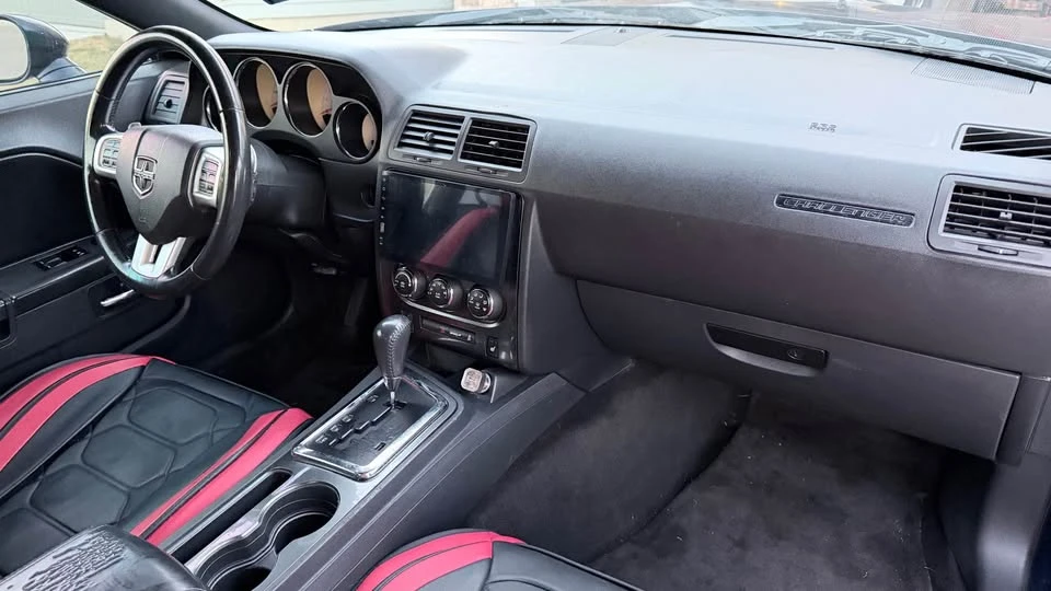 2013 Dodge Challenger 3rd Gen - Image 8 of 10