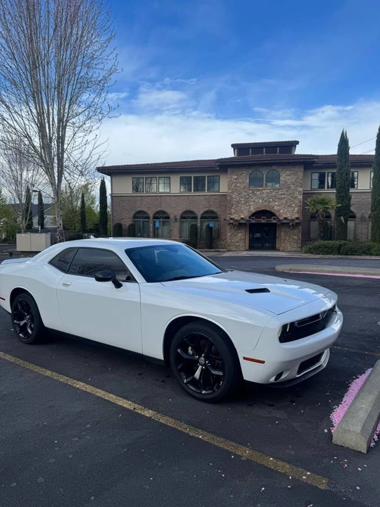 2015 Dodge Challenger 3rd Gen - Image 2 of 9