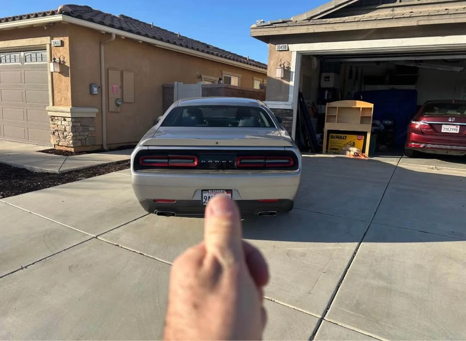 2016 Dodge Challenger 3rd Gen - Image 3 of 7