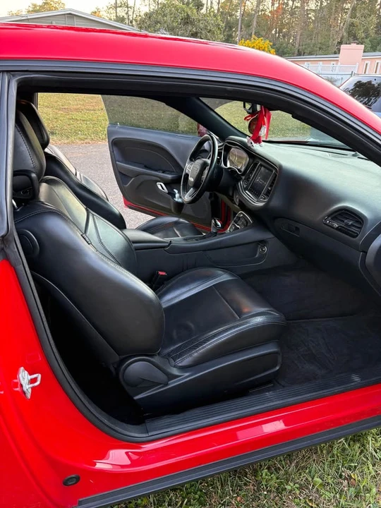 2018 Dodge Challenger 3rd Gen - Image 9 of 9