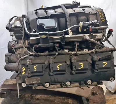 Dodge Challenger 5.7L Engine