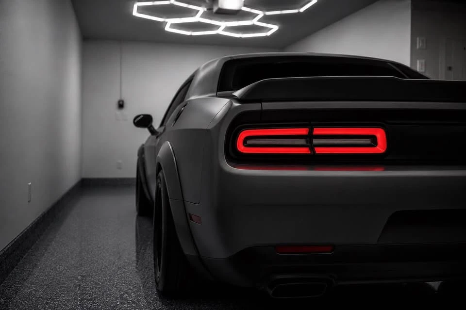 Dodge Challenger - Image 2 of 6