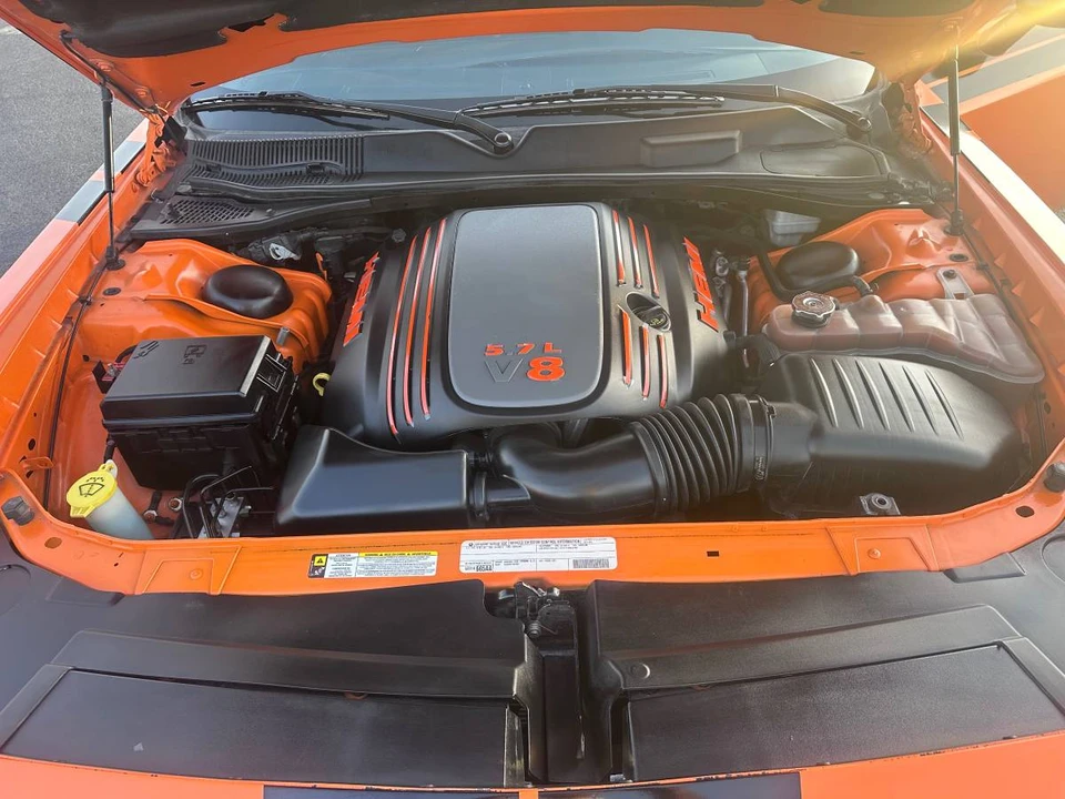 2012 Dodge Challenger 3rd Gen - Image 7 of 14