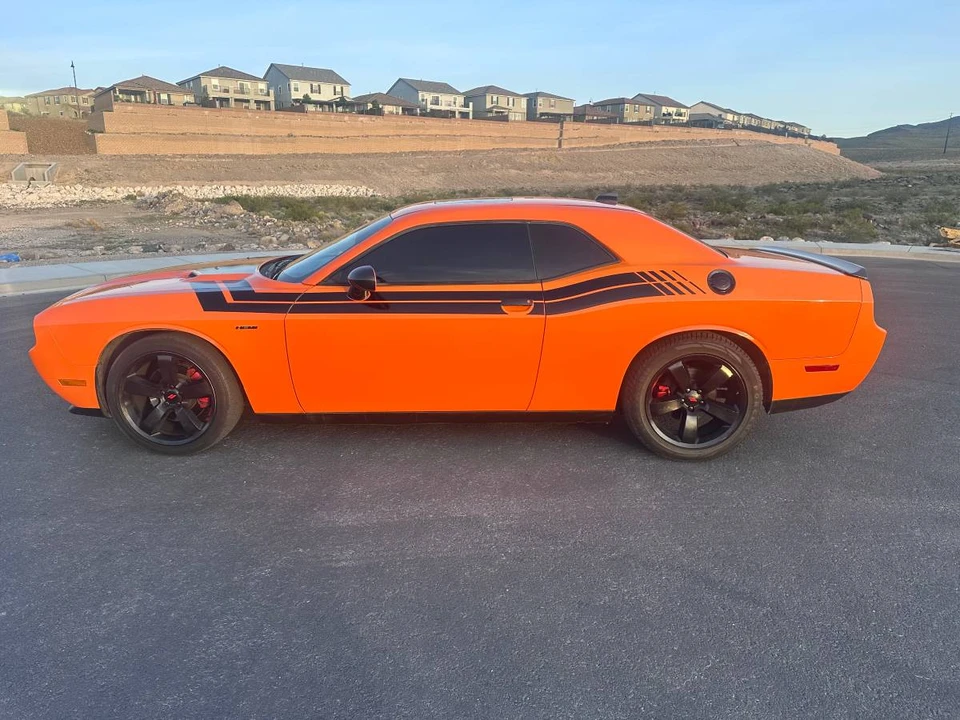 2012 Dodge Challenger 3rd Gen - Image 6 of 14