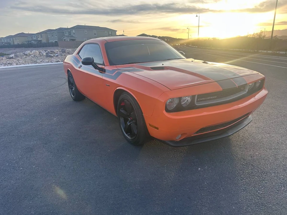 2012 Dodge Challenger 3rd Gen - Image 3 of 16