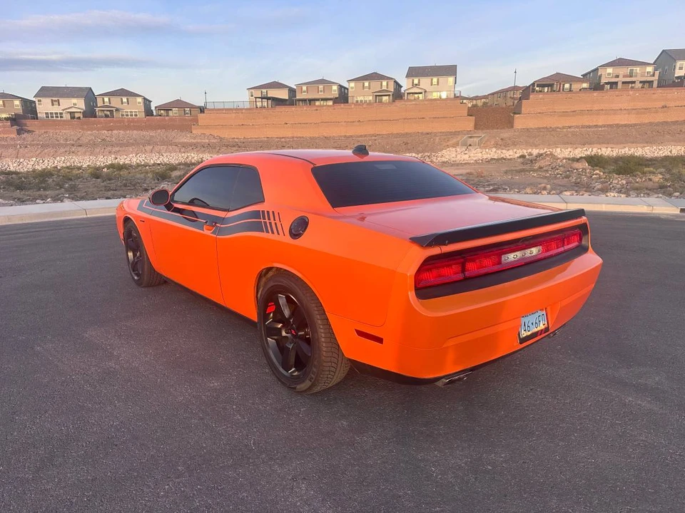2012 Dodge Challenger 3rd Gen - Image 5 of 14