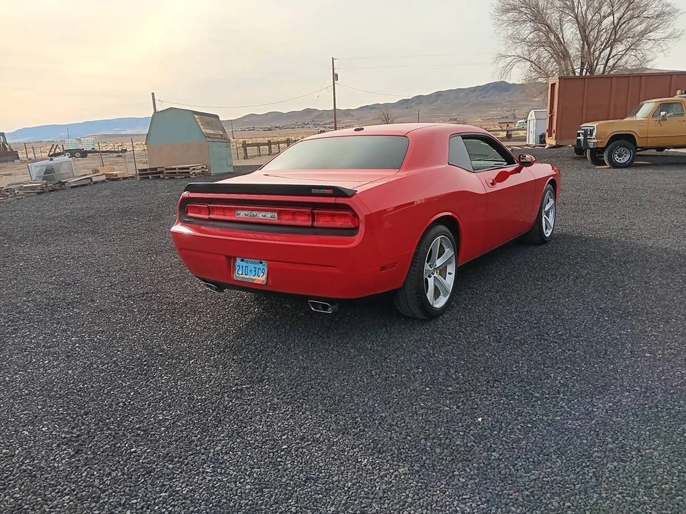 2009 Dodge Challenger SRT8 & 392 3rd Gen - Image 7 of 9