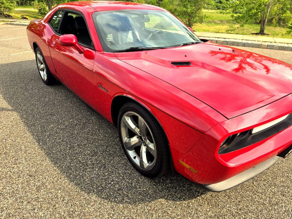 2013 Dodge Challenger 3rd Gen - Image 5 of 5