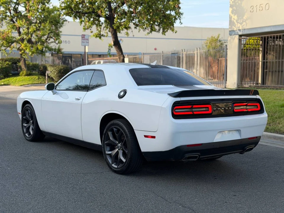 2017 Dodge Challenger 3rd Gen - Image 7 of 24
