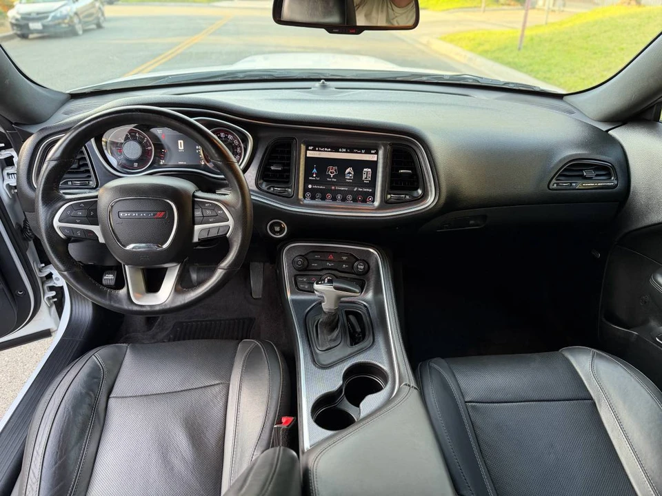 2017 Dodge Challenger 3rd Gen - Image 18 of 24