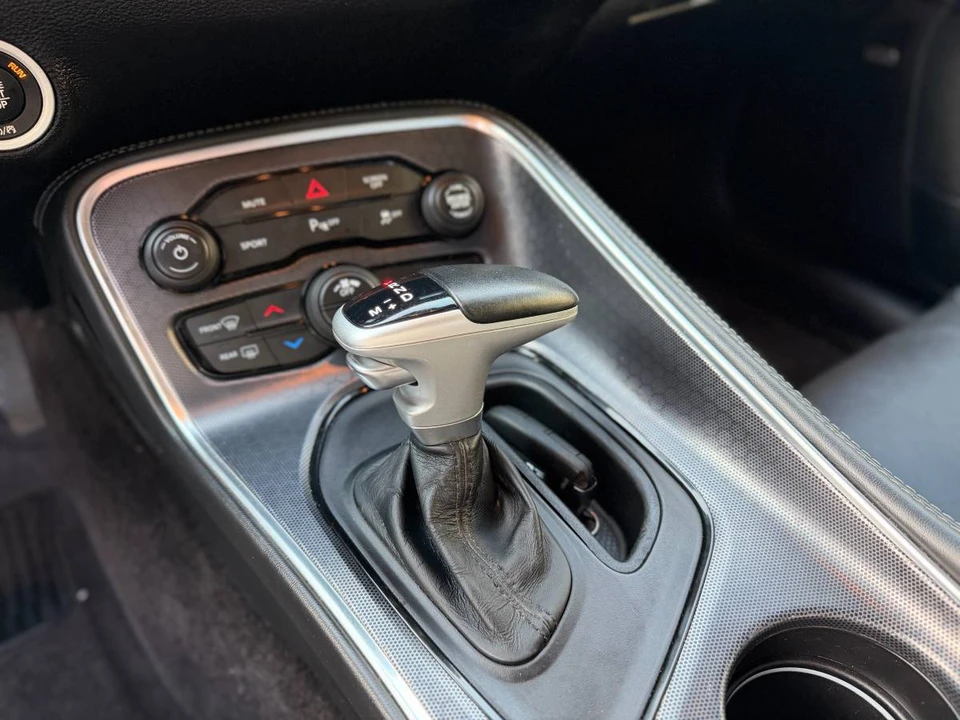 2017 Dodge Challenger 3rd Gen - Image 14 of 24