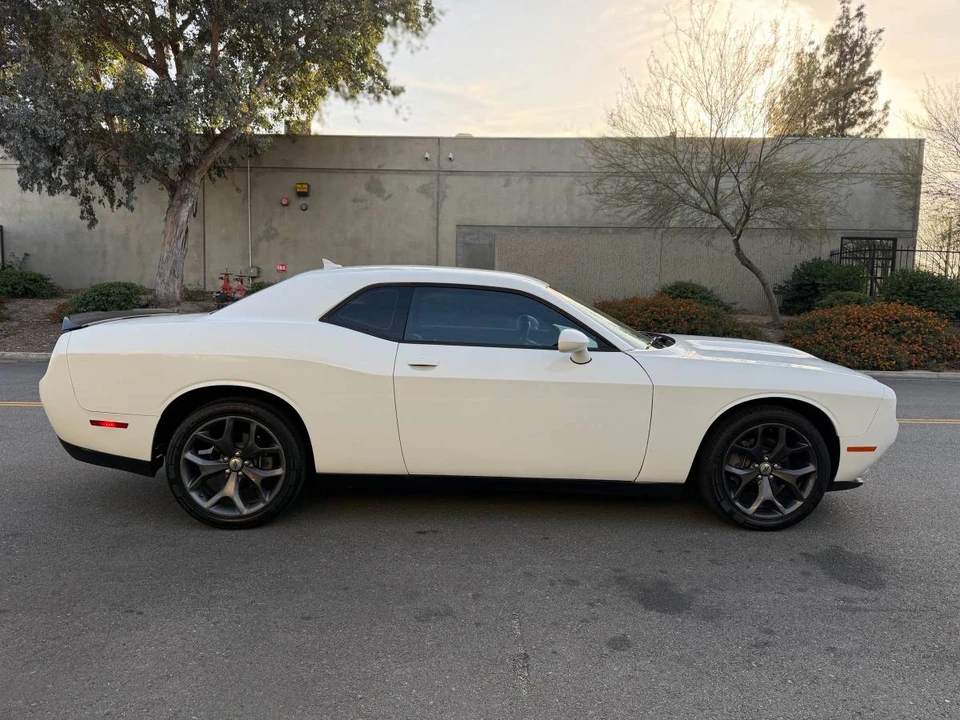 2017 Dodge Challenger 3rd Gen - Image 4 of 24
