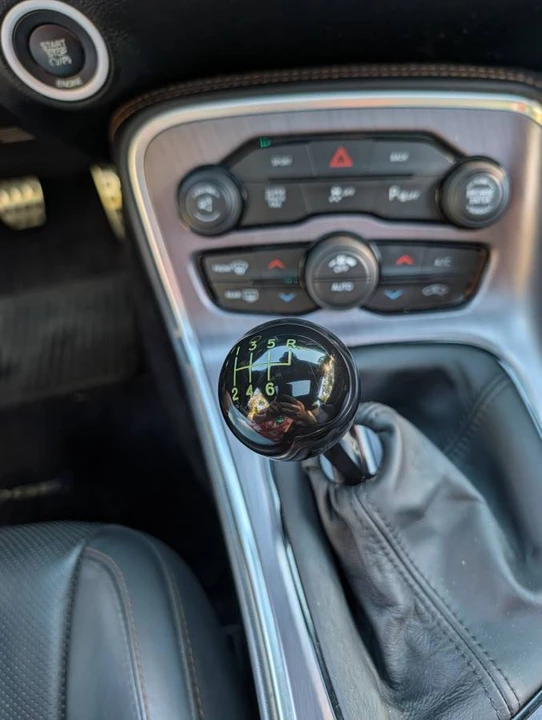 2015 Dodge Challenger SRT Hellcat 3rd Gen - Image 11 of 22