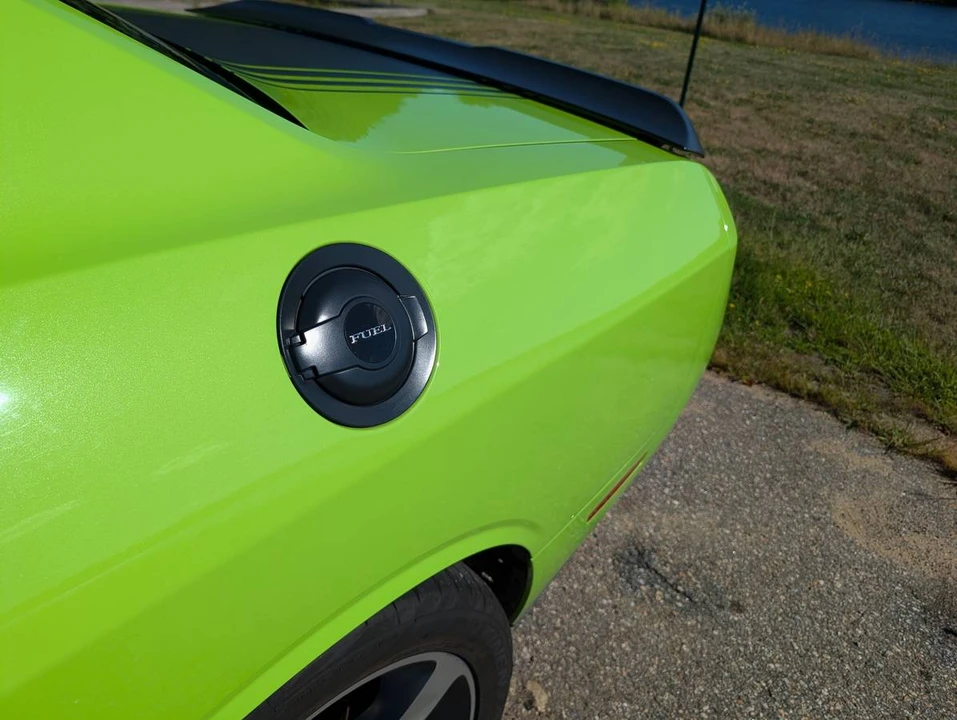 2015 Dodge Challenger SRT Hellcat 3rd Gen - Image 7 of 22