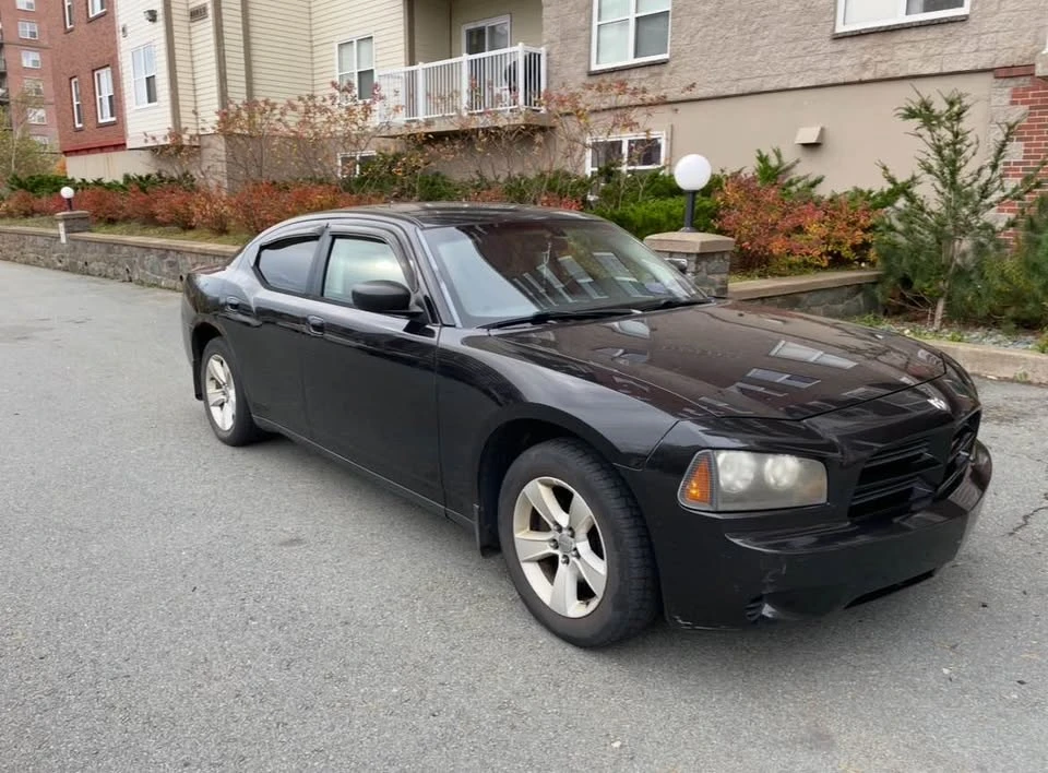 Dodge Charger - Image 4 of 8