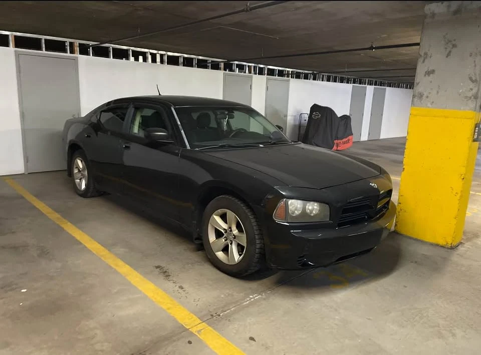 Dodge Charger - Image 3 of 8