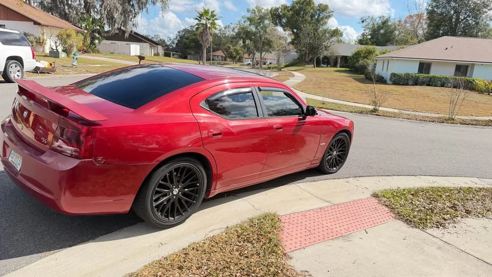 2006 Dodge Charger 6th Gen - Image 2 of 8