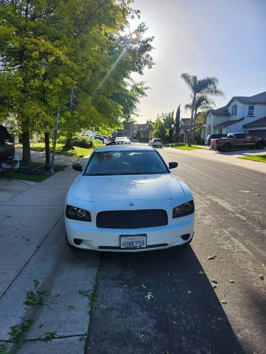2008 Dodge Charger 6th Gen - Image 2 of 4