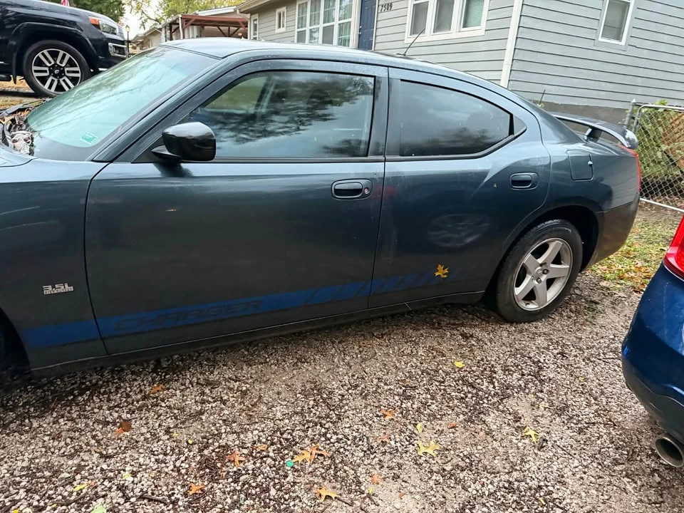 2008 Dodge Charger 6th Gen - Image 3 of 8