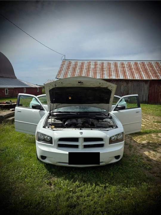 2010 Dodge Charger 6th Gen - Image 12 of 16