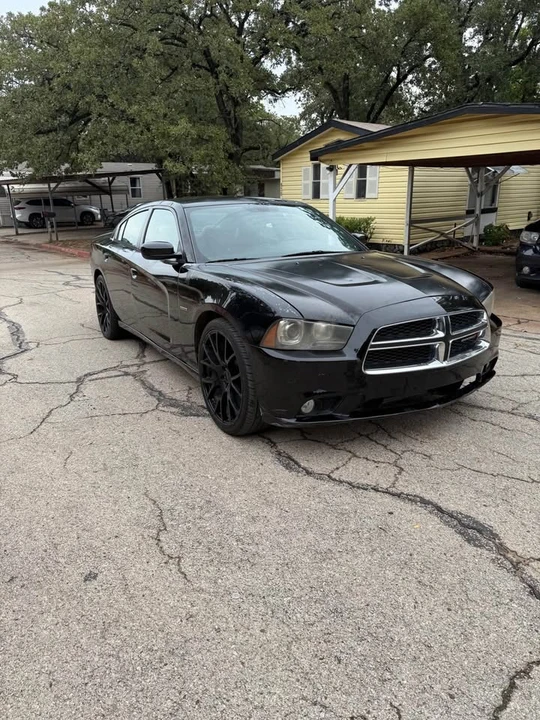 2013 Dodge Charger 7th Gen - Image 3 of 9