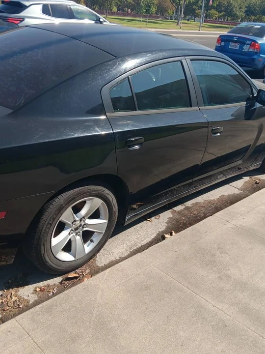 2013 Dodge Charger 7th Gen - Image 8 of 9
