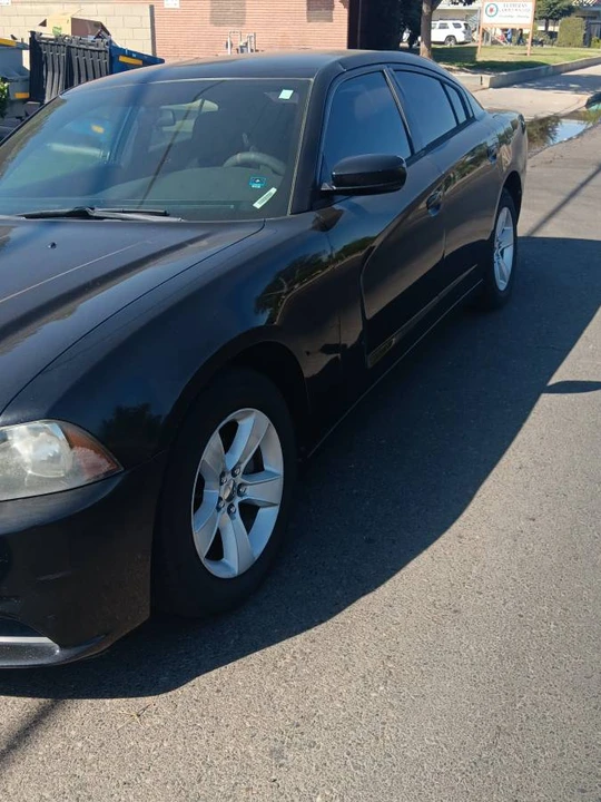 2013 Dodge Charger 7th Gen - Image 5 of 9