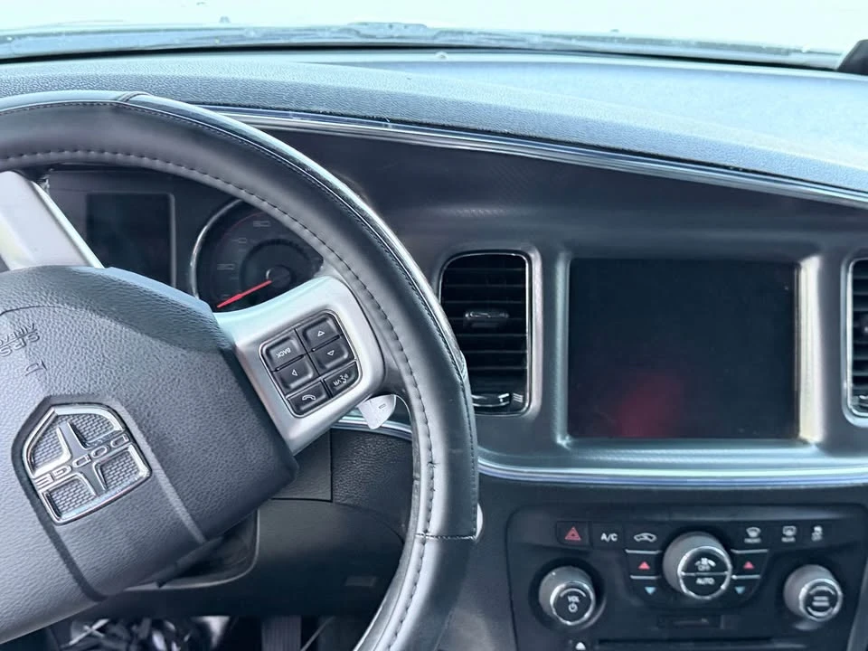 2014 Dodge Charger 7th Gen - Image 9 of 10