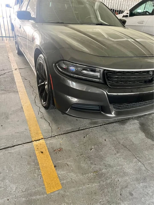2018 Dodge Charger 7th Gen - Image 2 of 7