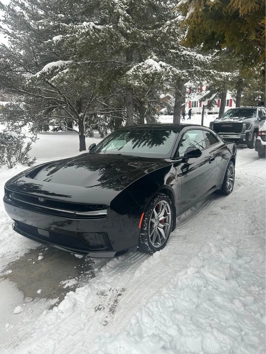 2024 Dodge Charger 8th Gen - Image 3 of 9
