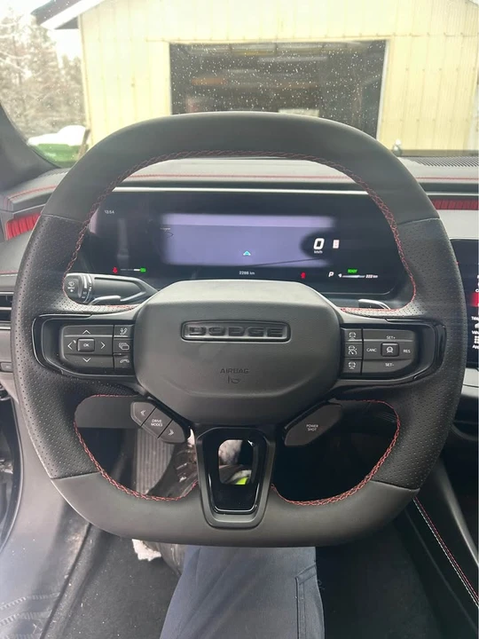 2024 Dodge Charger 8th Gen - Image 8 of 9