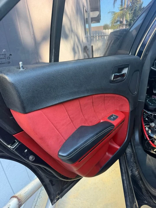 Dodge Charger SRT Hellcat 7th Gen - Image 3 of 7
