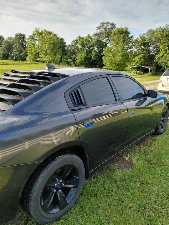 2018 Dodge Charger 7th Gen - Image 2 of 12