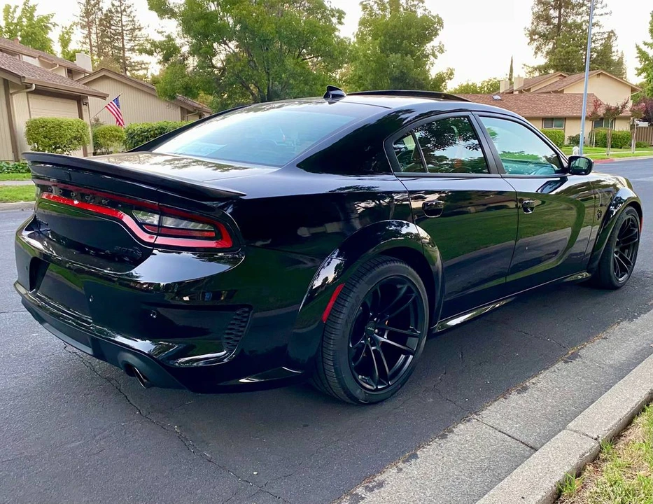 2022 Dodge Charger SRT Hellcat 7th Gen - Image 4 of 16