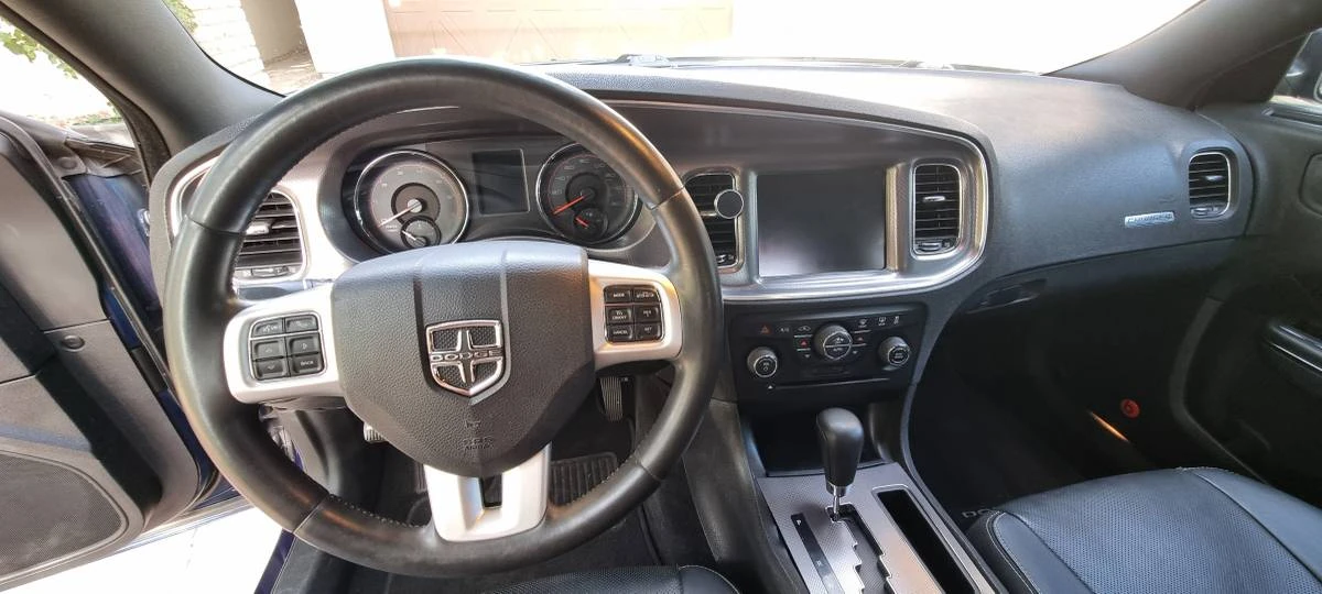 2014 Dodge Charger 7th Gen - Image 13 of 21