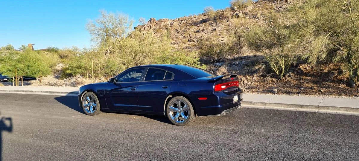 2014 Dodge Charger 7th Gen - Image 7 of 21