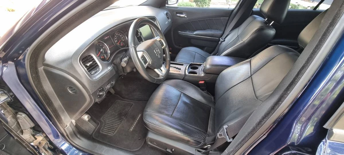 2014 Dodge Charger 7th Gen - Image 12 of 21