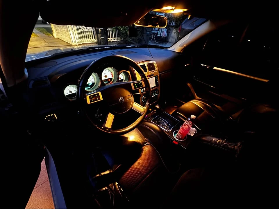 2009 Dodge Charger 6th Gen - Image 7 of 8