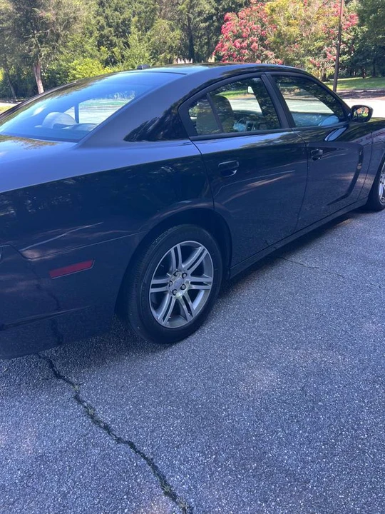 2012 Dodge Charger 7th Gen - Image 2 of 8