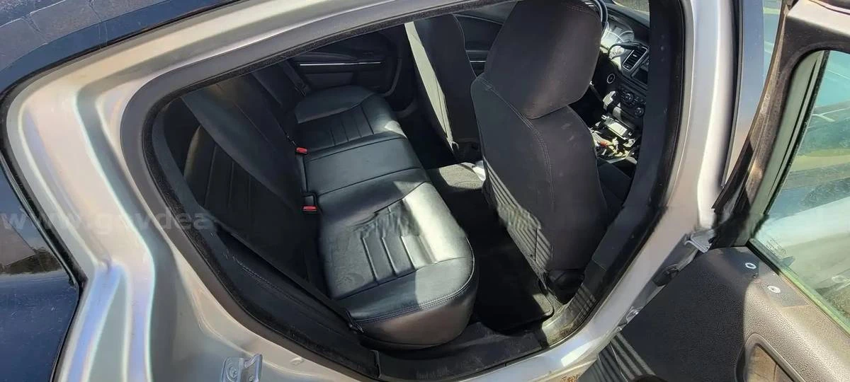 2014 Dodge Charger 7th Gen - Image 5 of 6