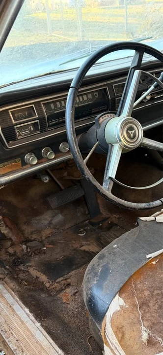 Dodge Coronet 4th Gen - Image 3 of 10
