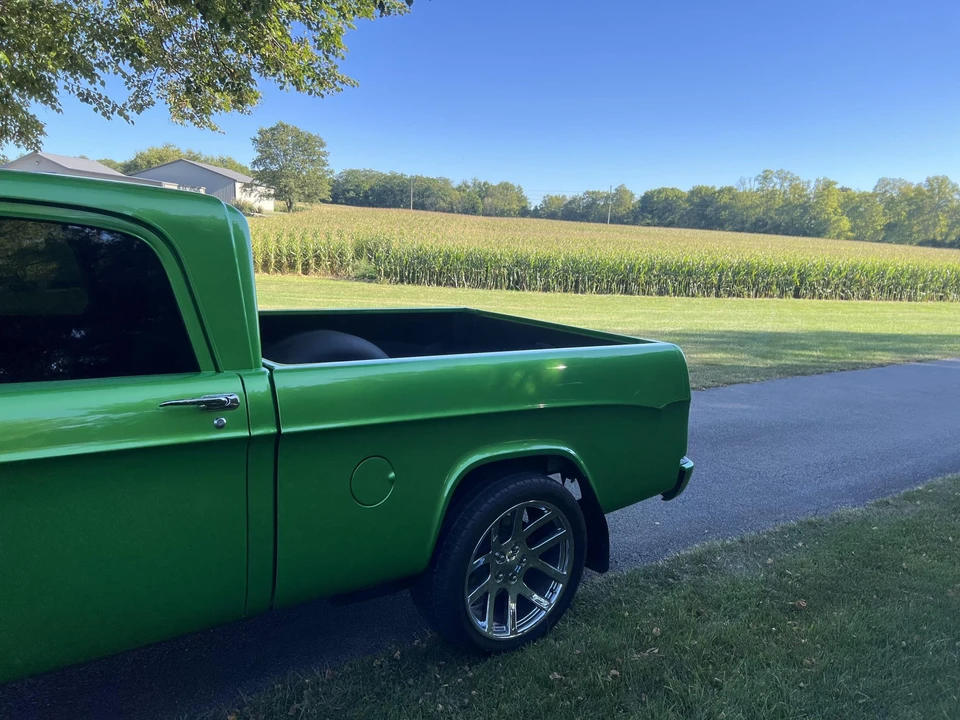 2005 Dodge Ram SRT-10 3rd Gen - Image 16 of 31