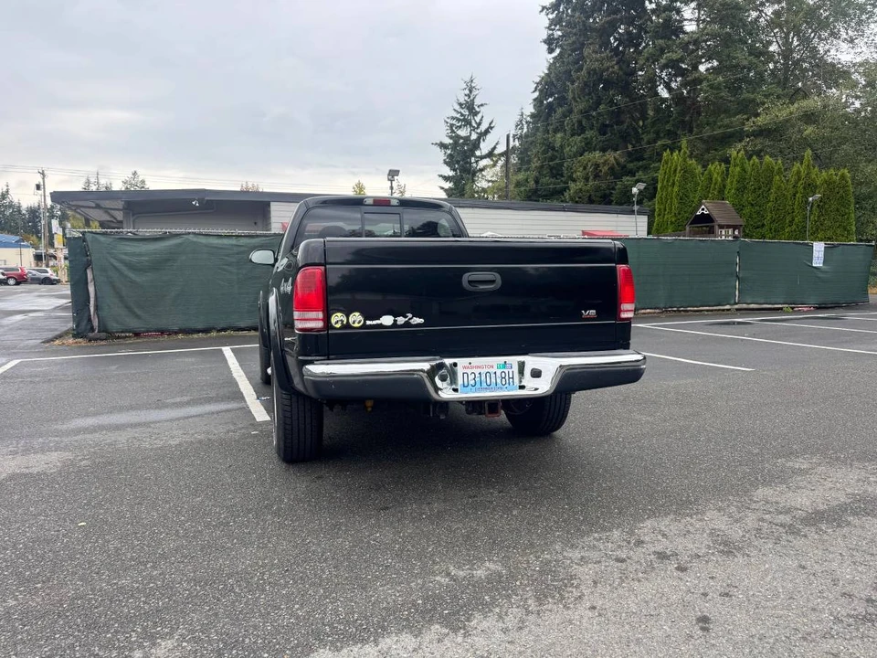 2004 Dodge Dakota 2nd Gen - Image 2 of 14