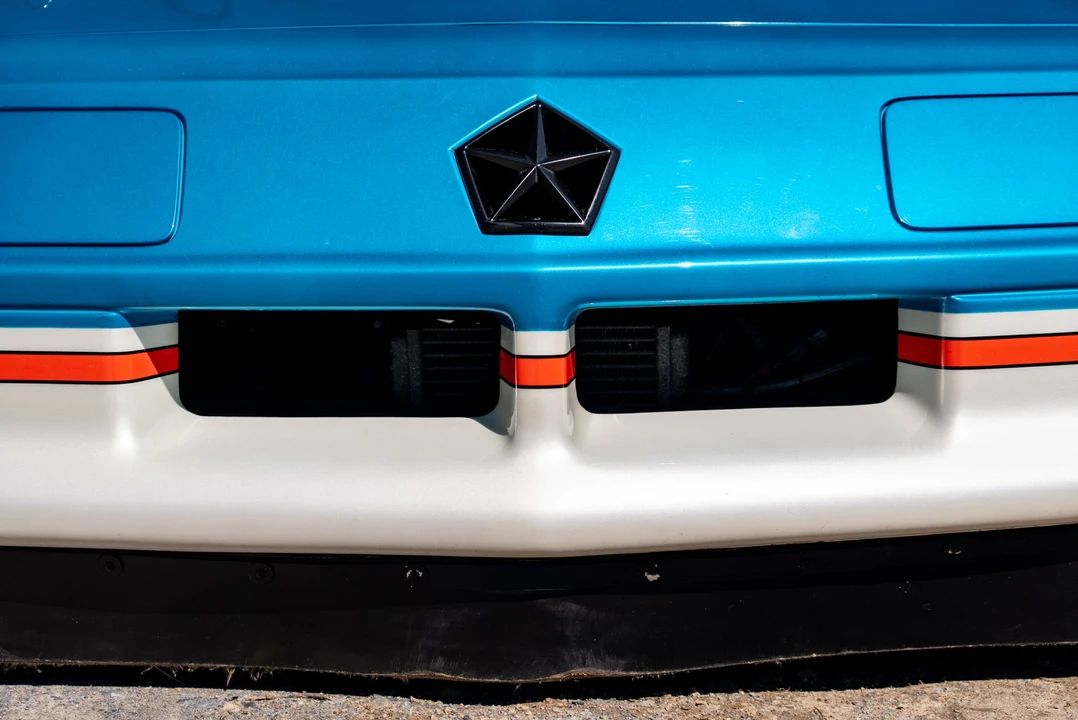 Dodge Daytona - Image 18 of 31
