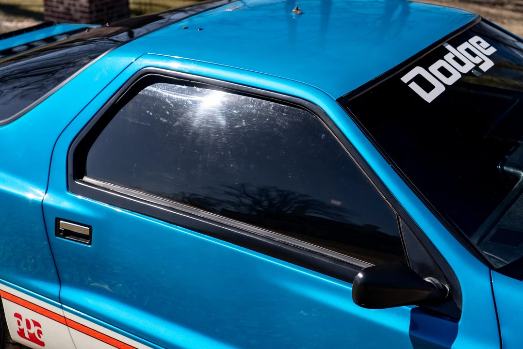 Dodge Daytona - Image 25 of 31