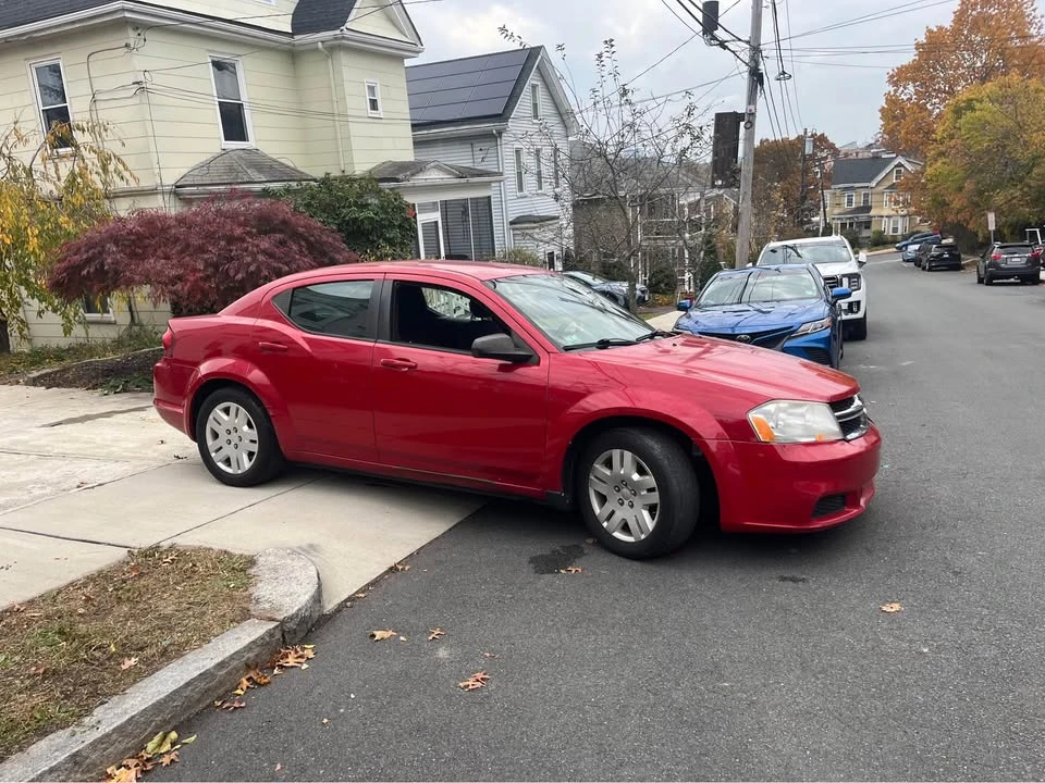 Dodge Avenger - Image 2 of 5
