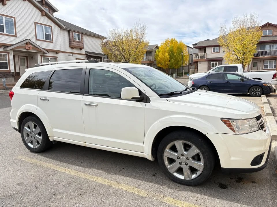 2011 Dodge Journey - Image 3 of 9