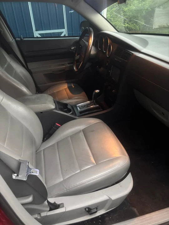 2006 Dodge Magnum 2nd Gen Wagon - Image 7 of 8