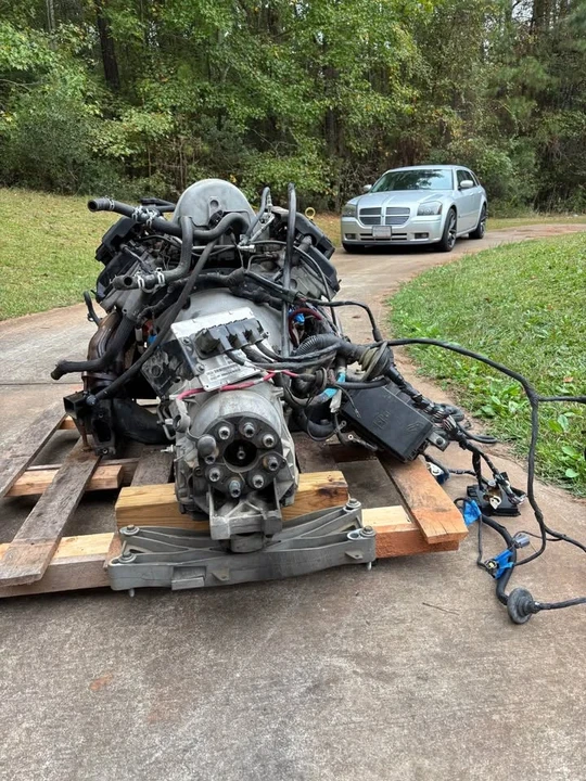 2006 Parts & Memorabilia Mechanical Components - Image 8 of 9
